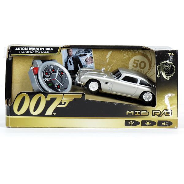 Машина  "Toystate"р/у из к/ф о Джеймсе Бонде 62040TS