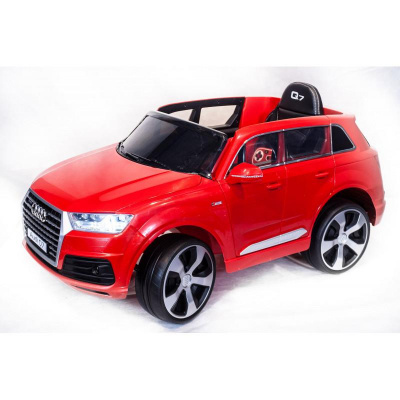Джип Audi Q7 высокая дверь красный